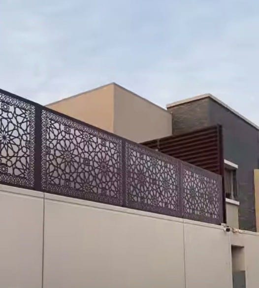 تركيب سواتر قص ليزر الاحساء بتصاميم عصرية وخامات تتحمل