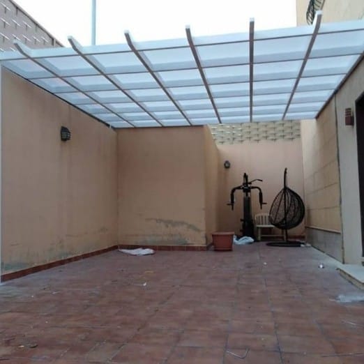 مظلات لكسان في المبرز 